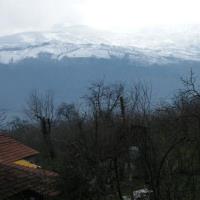 YENİ YILINIZ KUTLU OLSUN. 2012 YILININ HERKESEBAŞARI VE MUTLULUK GETİRMESİNİ DİLERİZ.